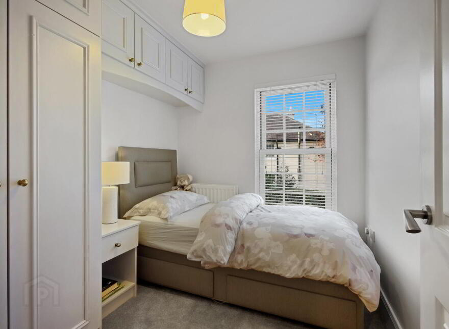3 Park Lane Mews, Royal Hillsborough, BT26 6FR