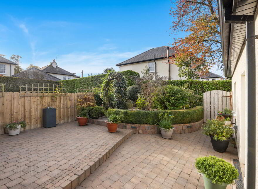 3 Park Lane Mews, Royal Hillsborough, BT26 6FR