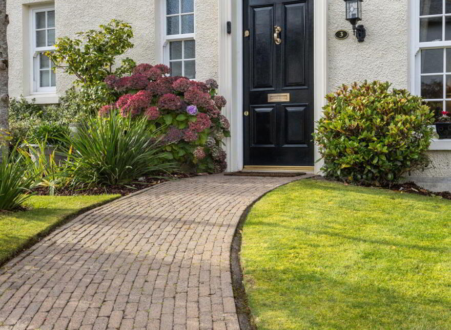 3 Park Lane Mews, Royal Hillsborough, BT26 6FR