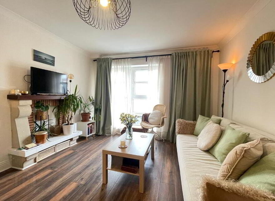 Bachelors Walk Apartments, Dublin 1, D01W891 photo