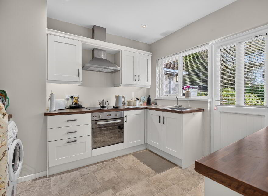 15 Leighinmohr Park, Ballymena, BT42 2AW