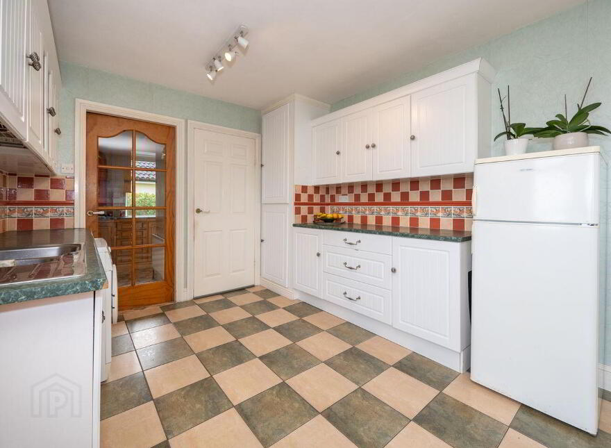 Goggins Hill, Ballinhassig, T12N205