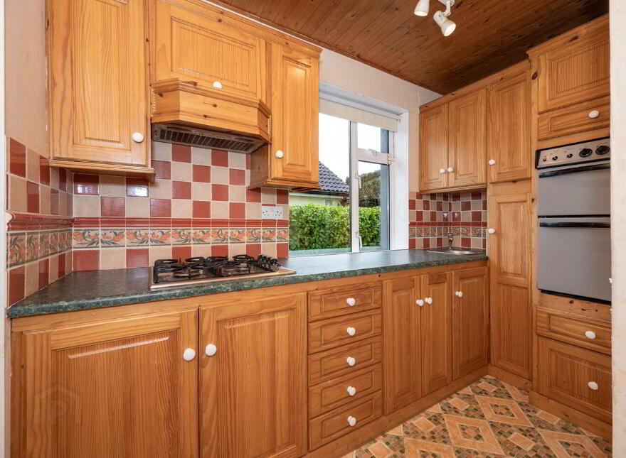 Goggins Hill, Ballinhassig, T12N205
