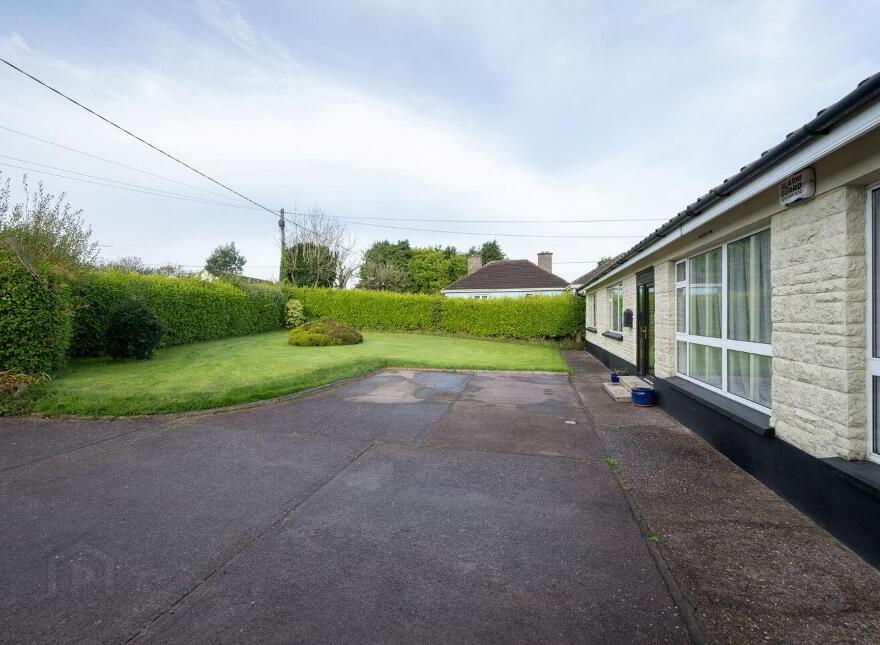 Goggins Hill, Ballinhassig, T12N205