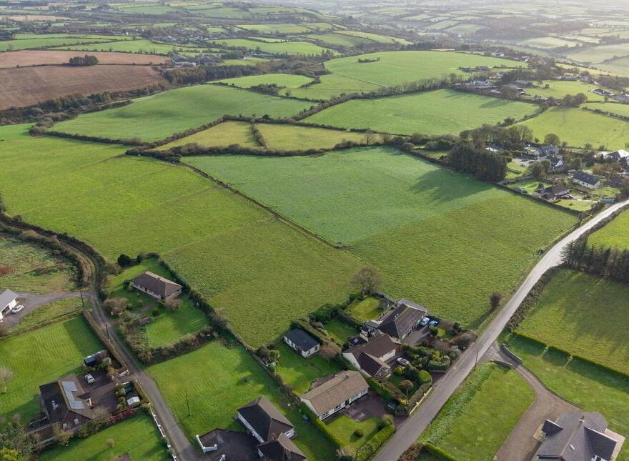 Goggins Hill, Ballinhassig, T12N205