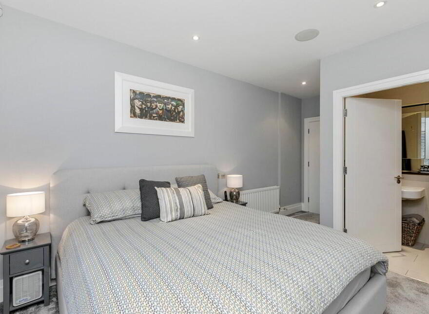 E2 The Elms, Malone Square, 77B Malone Road, Belfast, BT9 6SB
