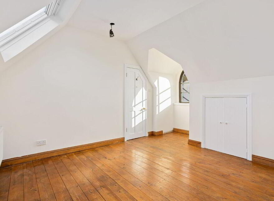 Old School House, Ballymount, Colbinstown, W91RTX9