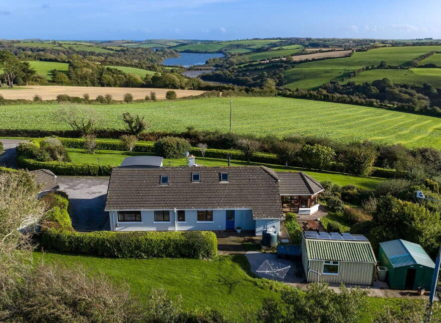 Estuary View, Knockrobin, Kinsale, P17KY18