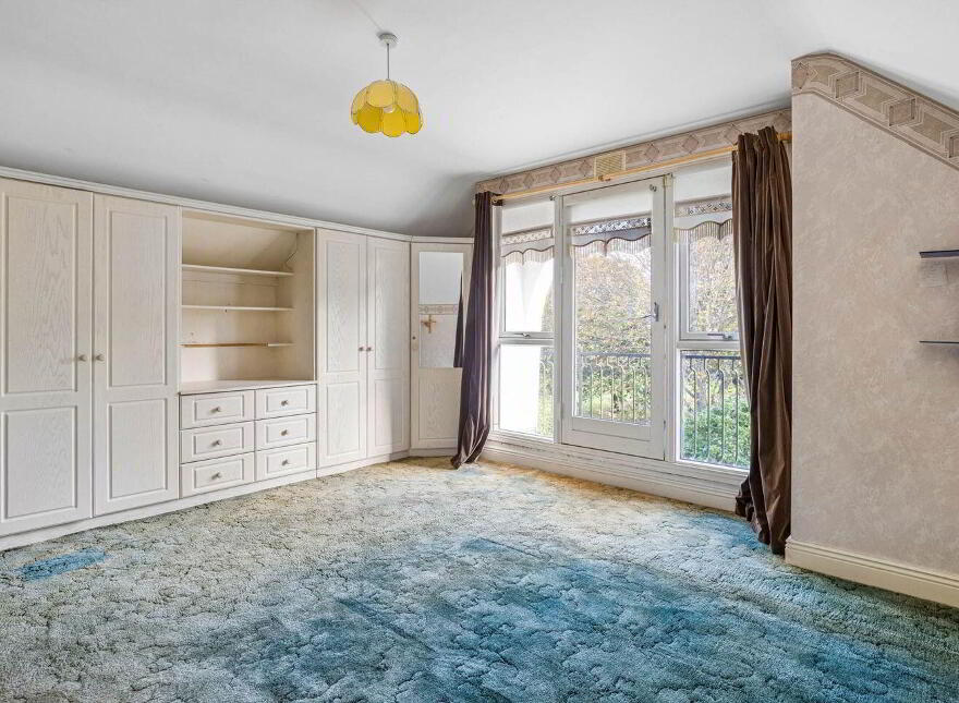 18 Glencairn Drive, Leopardstown, Leopardstown, D18YT59