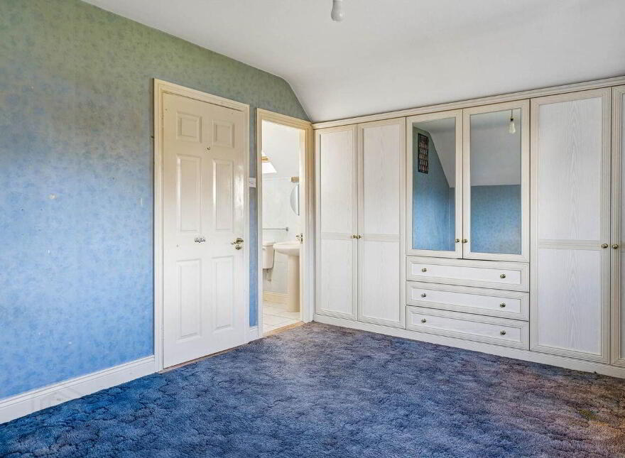 18 Glencairn Drive, Leopardstown, Leopardstown, D18YT59