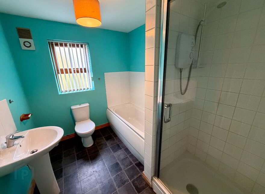 1 Blackhall Mews, Kirkubbin, Newtownards, BT22 2UT