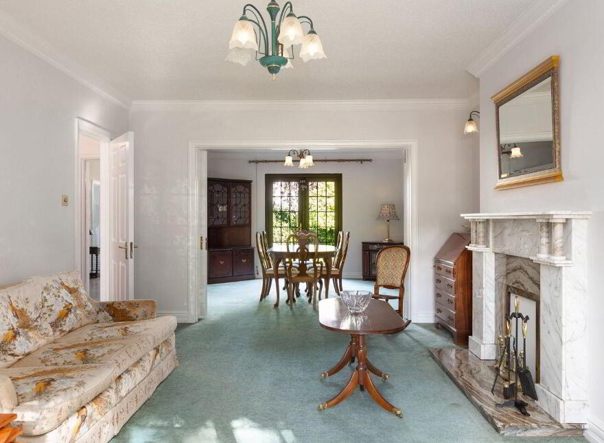 12 Parkvale, Dundrum, Dundrum, D16EY20