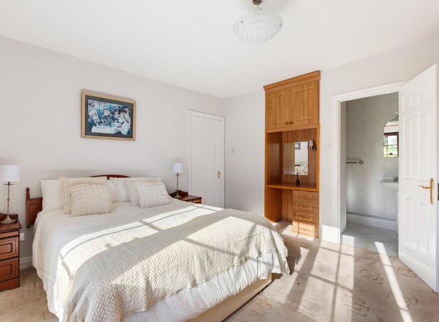 12 Parkvale, Dundrum, Dundrum, D16EY20