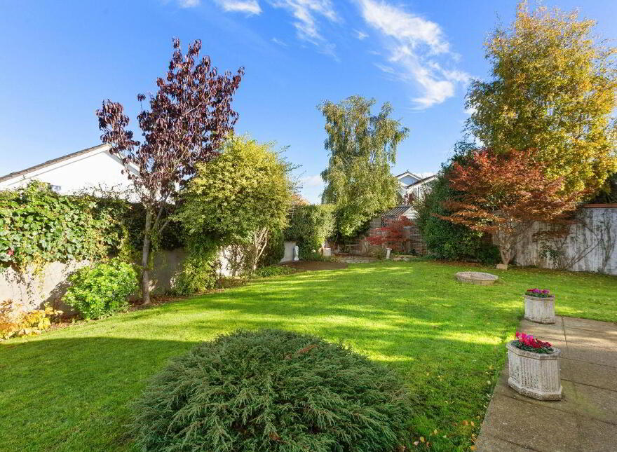 12 Parkvale, Dundrum, Dundrum, D16EY20