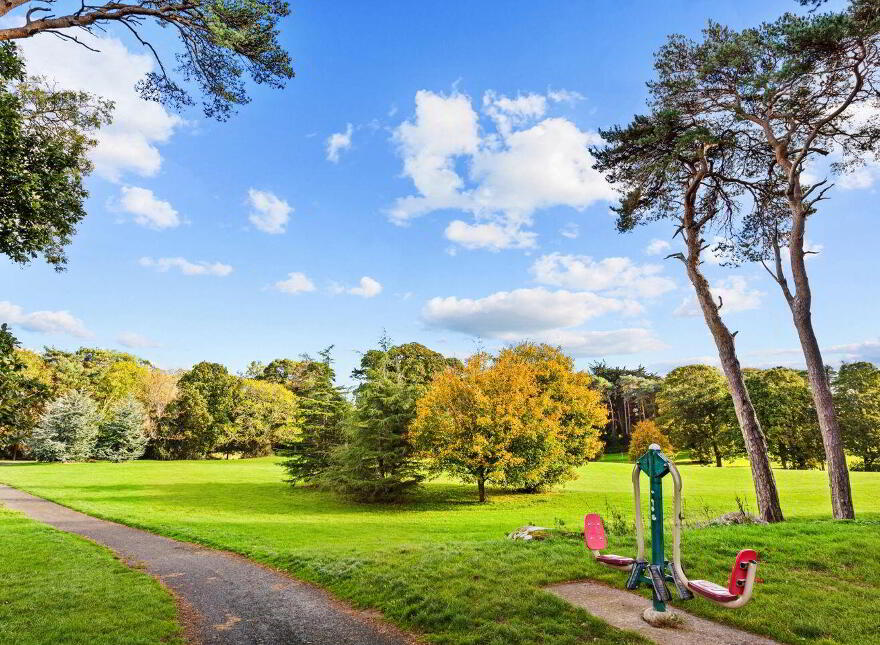 12 Parkvale, Dundrum, Dundrum, D16EY20