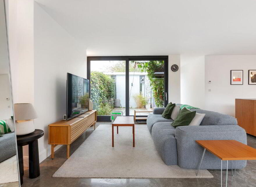 39 Ailesbury Grove, Dundrum, Dundrum, D16XA00