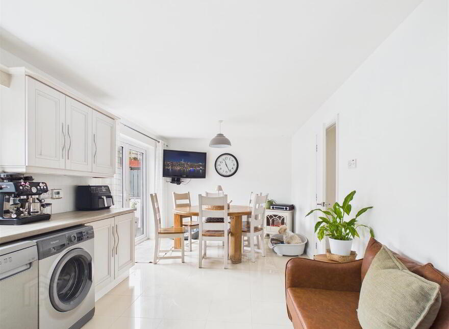 64 Briar Hill, Greysteel, Londonderry, BT47 3DE