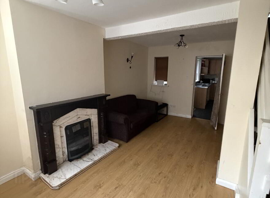 17 Portland Street, Larne, BT40 1DQ