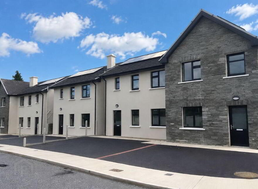3 Goirtín Ciúin, Lower Codrum, Macroom, P12HF67