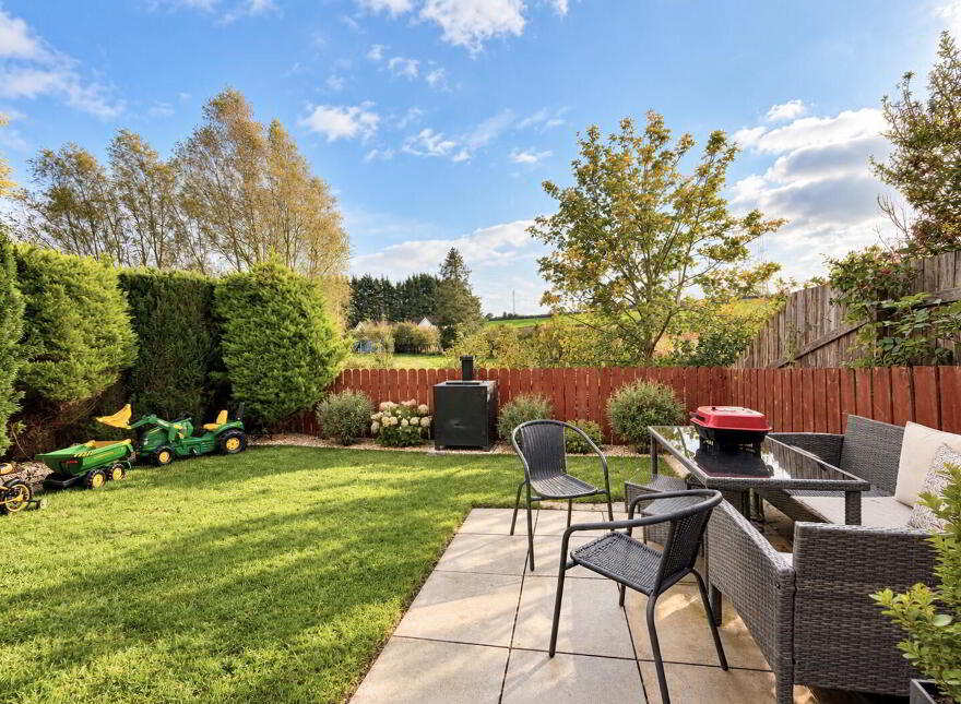16 Linen Fields, Banbridge, BT32 4RX