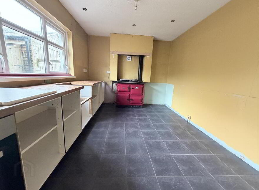 11 Glen Road, Derry, BT48 0BY