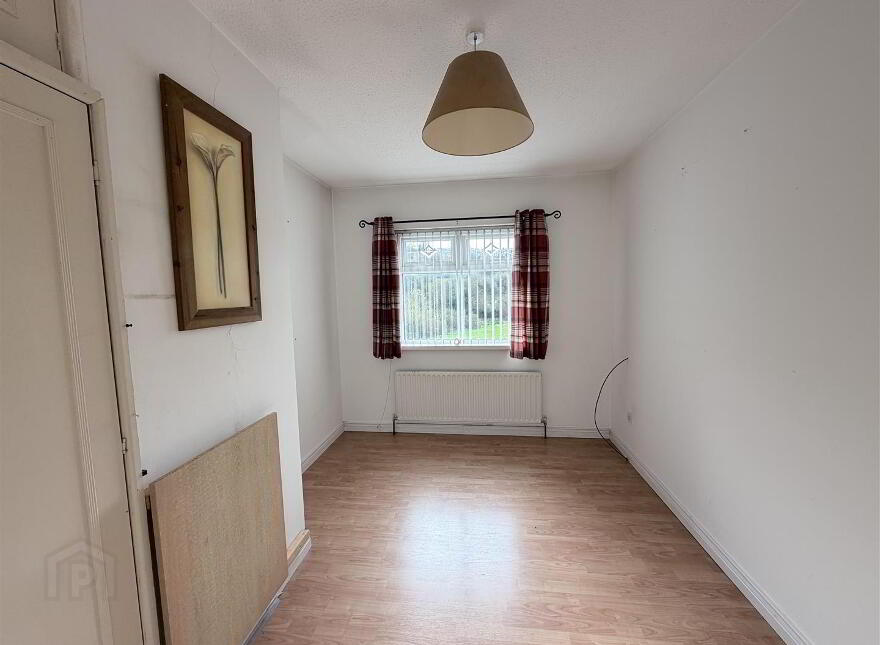 11 Glen Road, Derry, BT48 0BY