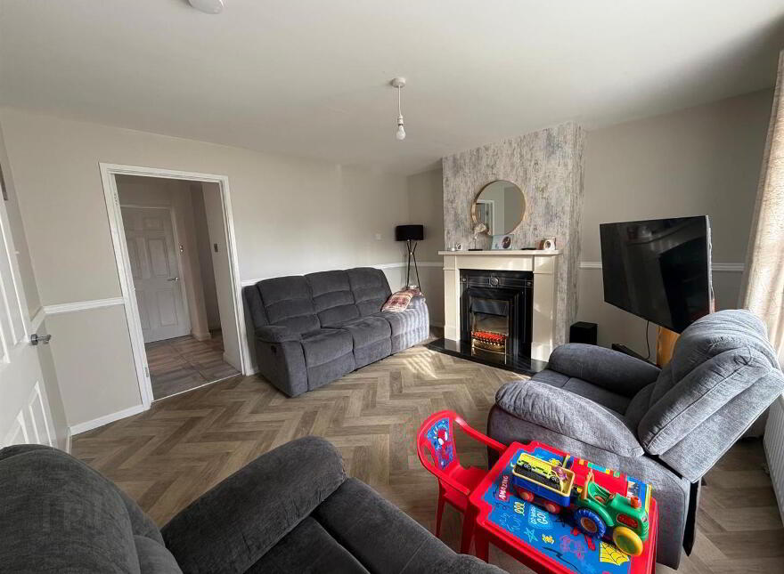7 Faulkner Court, Waterside, L'Derry, BT47 6GH