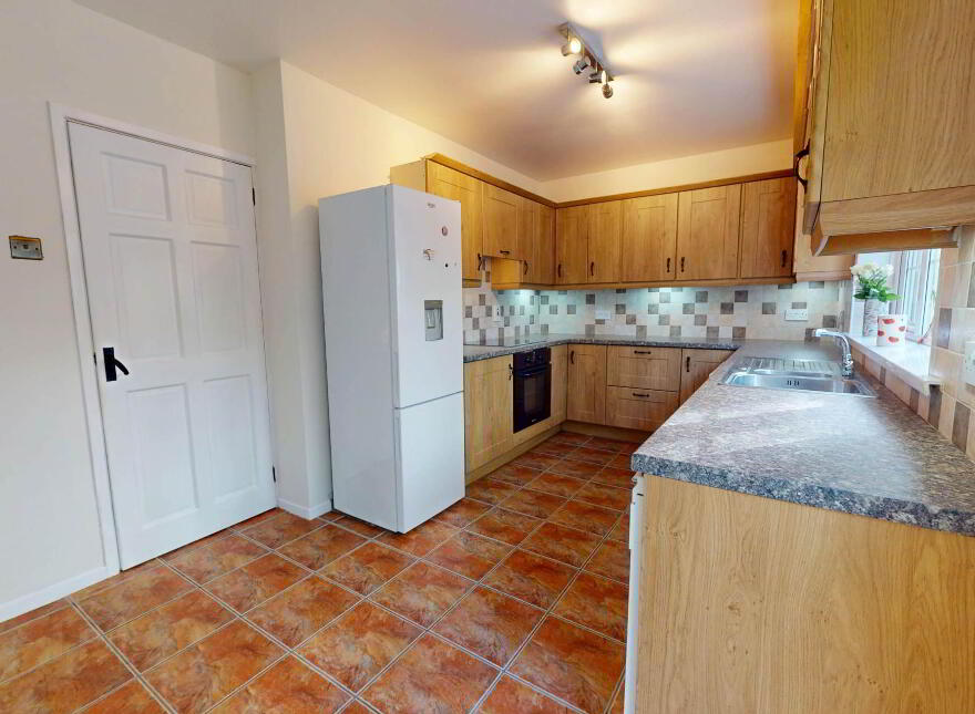 10 Dannys Mill Road, Enniskillen, BT74 7FB