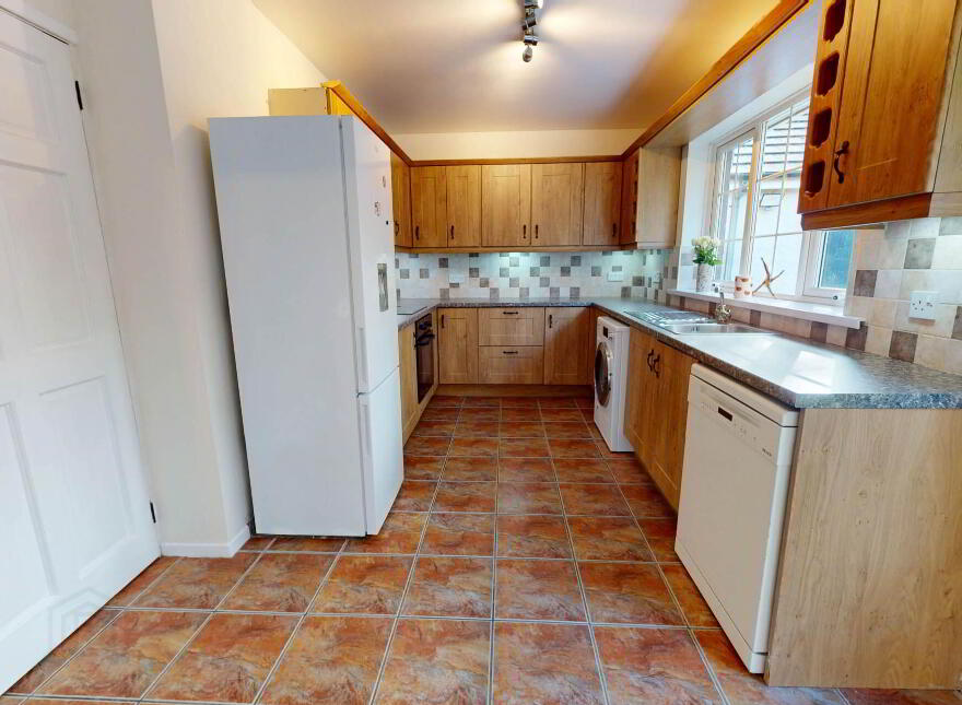 10 Dannys Mill Road, Enniskillen, BT74 7FB