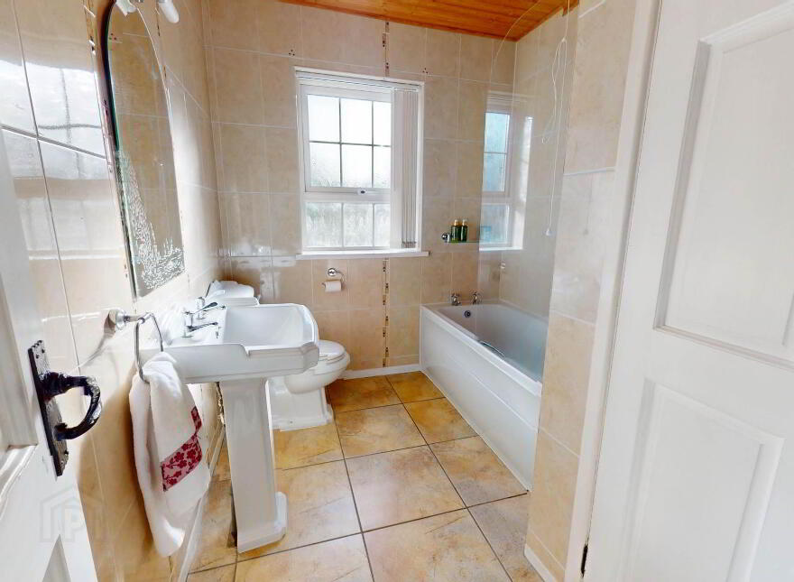 10 Dannys Mill Road, Enniskillen, BT74 7FB