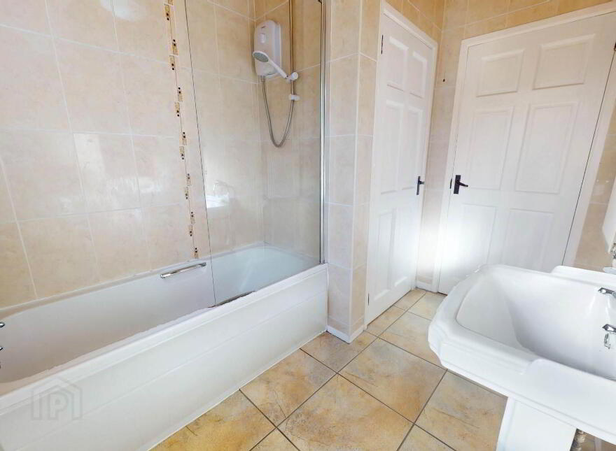 10 Dannys Mill Road, Enniskillen, BT74 7FB