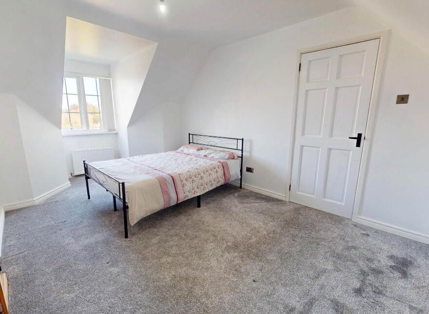 10 Dannys Mill Road, Enniskillen, BT74 7FB