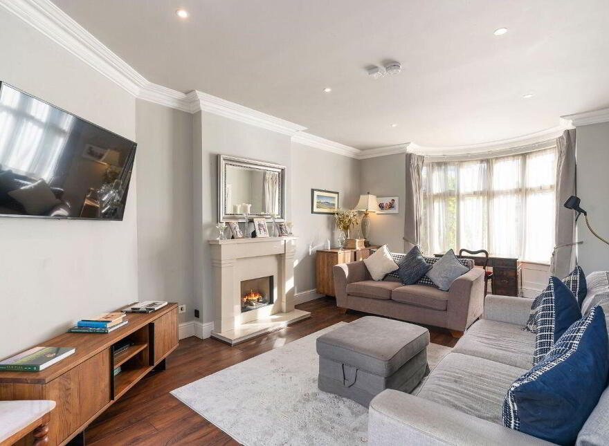 29 St. Alban's Park, Sandymount, Sandymount, D04Y4E8
