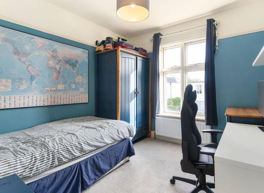 29 St. Alban's Park, Sandymount, Sandymount, D04Y4E8