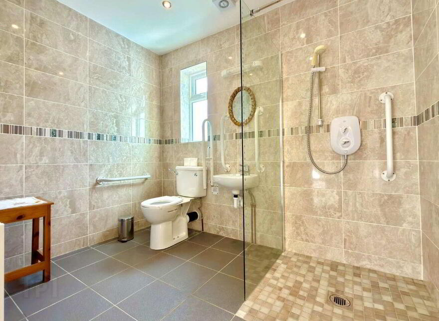 17 Montree, Athlone