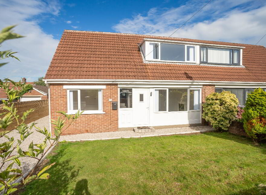 30 Ravelston Avenue, Newtownabbey, BT36 6PF