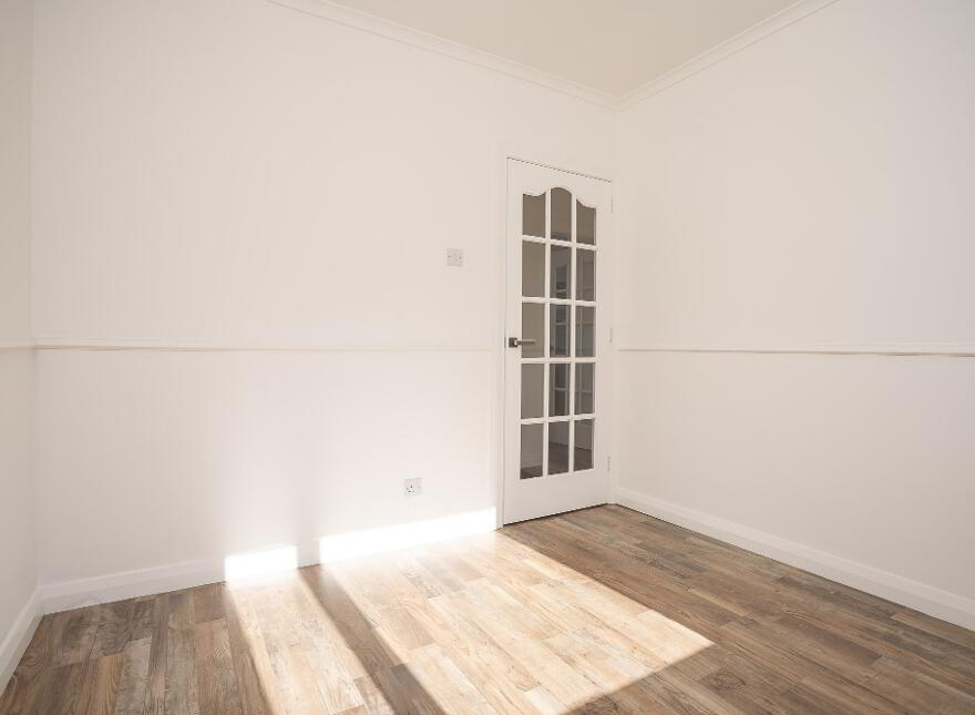 30 Ravelston Avenue, Newtownabbey, BT36 6PF