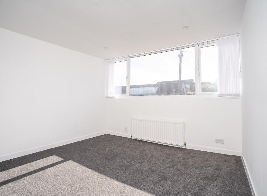 30 Ravelston Avenue, Newtownabbey, BT36 6PF