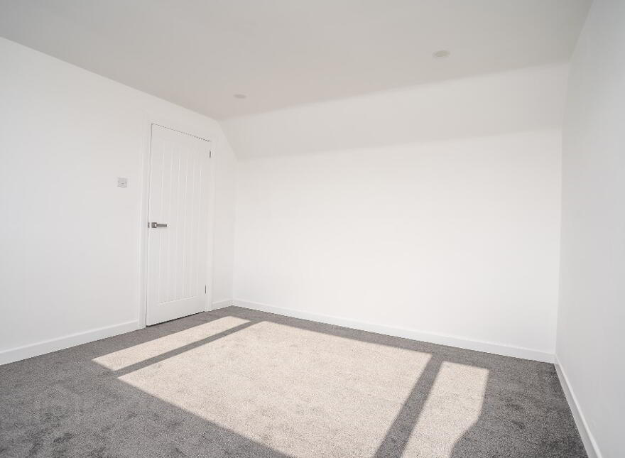 30 Ravelston Avenue, Newtownabbey, BT36 6PF