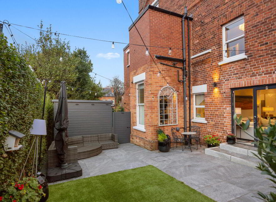 7 Windsor Park, Belfast, BT9 6FQ