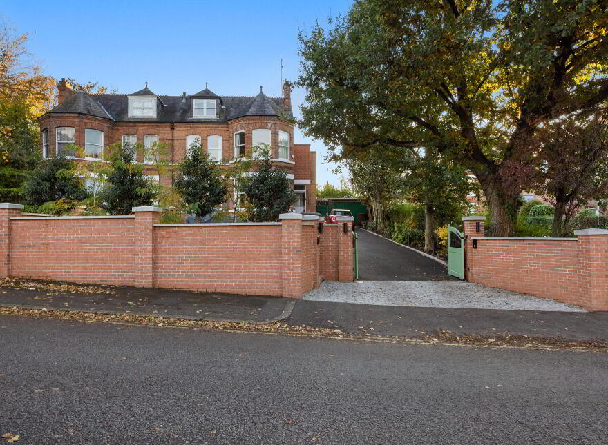 7 Windsor Park, Belfast, BT9 6FQ