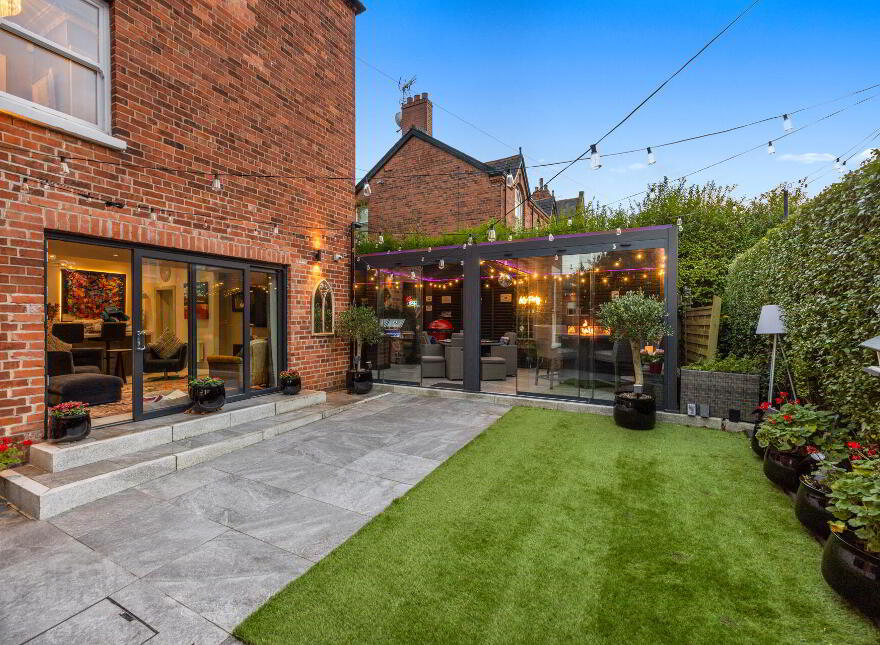 7 Windsor Park, Belfast, BT9 6FQ