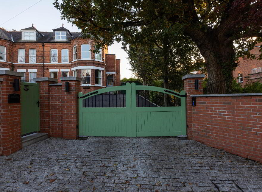 7 Windsor Park, Belfast, BT9 6FQ