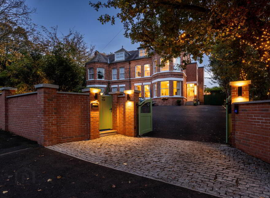 7 Windsor Park, Belfast, BT9 6FQ