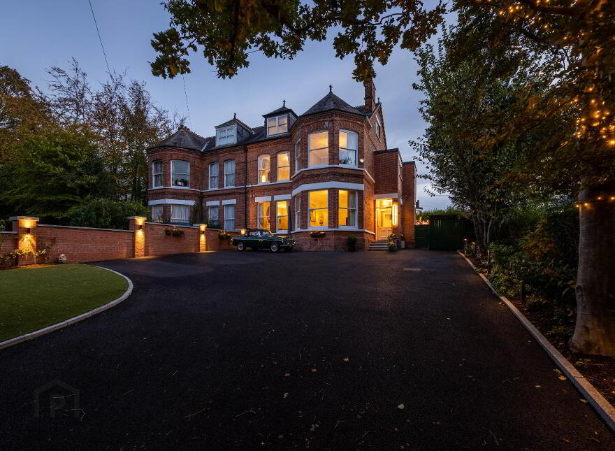 7 Windsor Park, Belfast, BT9 6FQ