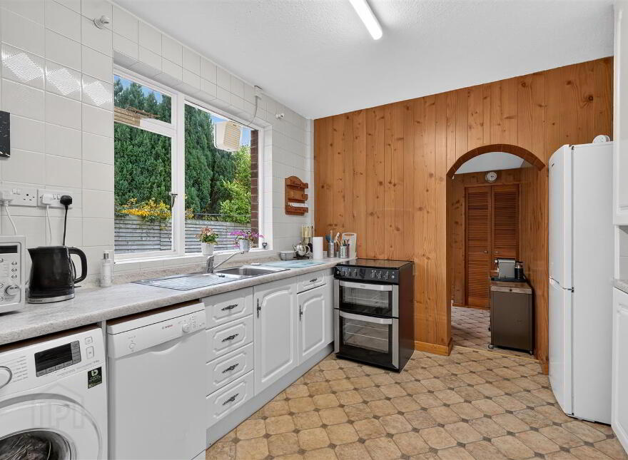 9 Downview Park, Belfast, BT15 5HY