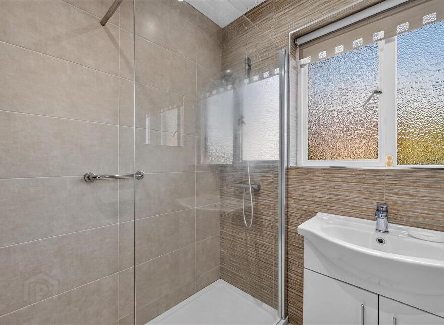 9 Downview Park, Belfast, BT15 5HY