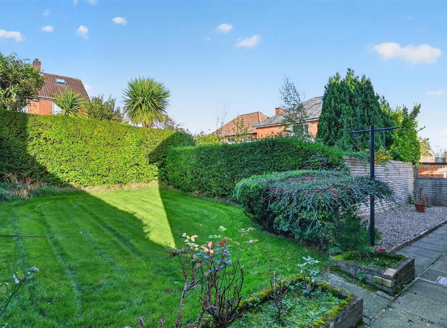 9 Downview Park, Belfast, BT15 5HY
