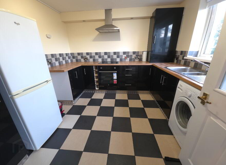 9 Trafalgar Court, Waterside, Londonderry, BT47 6NR