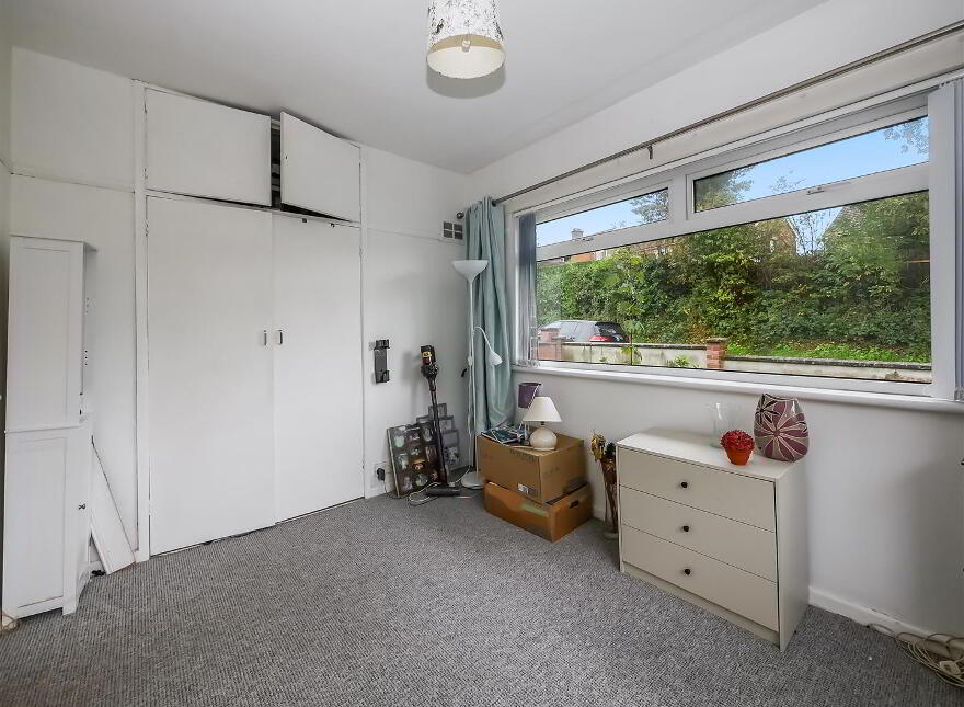 2 Lennox Avenue, Newton Park, Belfast, BT8 6LA